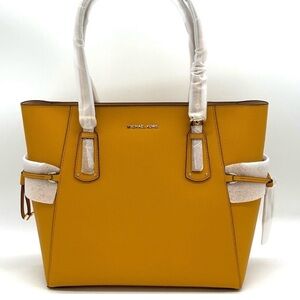 Michael Kors Voyager EW Tote Bag Leather Marigold